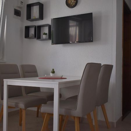 Apartmani Cvangic 维尔 外观 照片