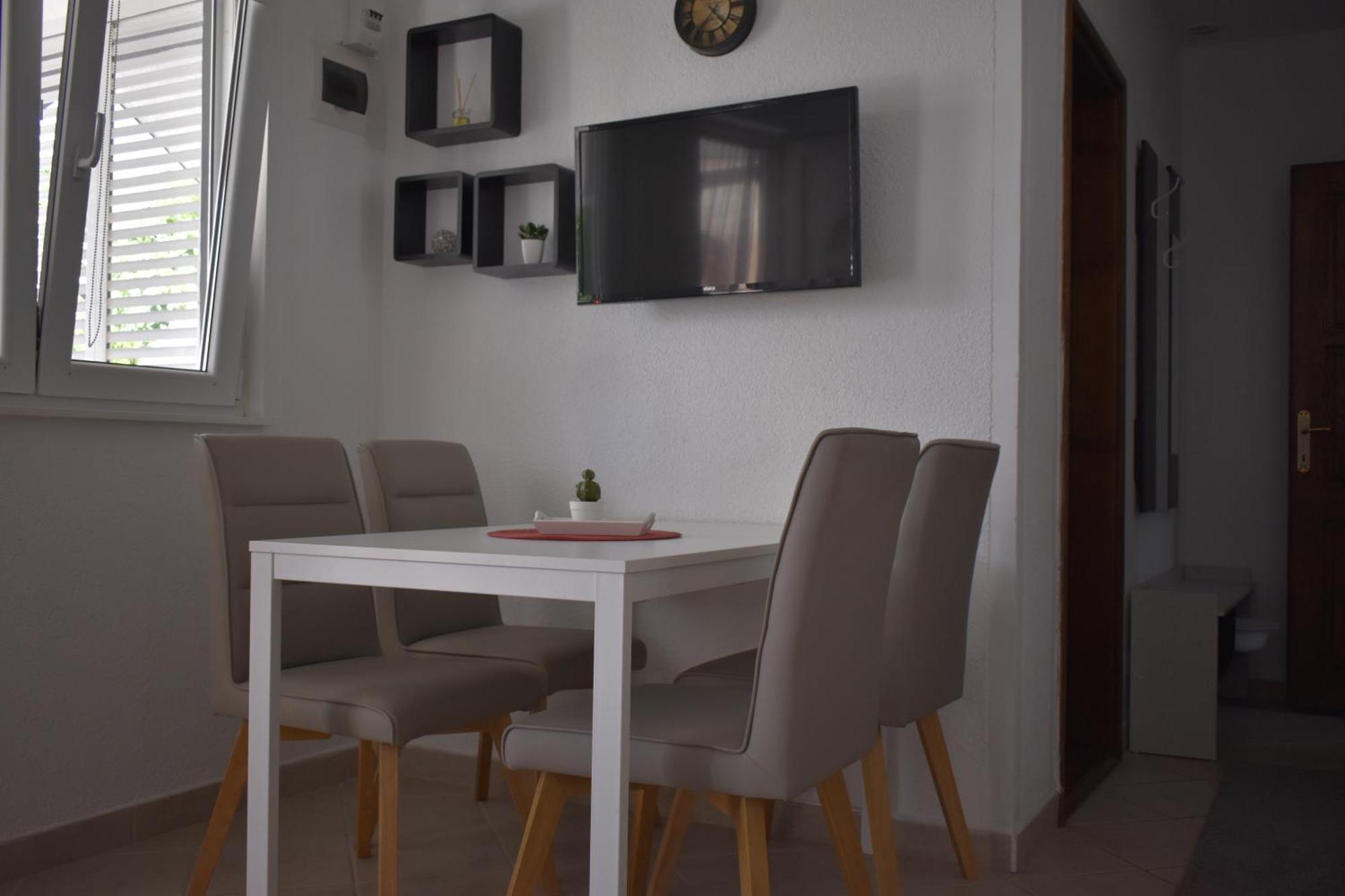 Apartmani Cvangic 维尔 外观 照片